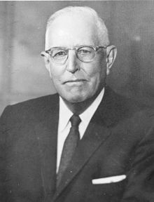 Father: Harvey Hollister Bundy