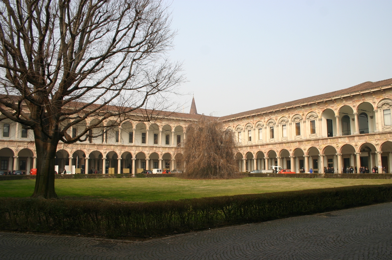 Education period of Dino Buzzati in University of Milan