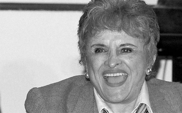 Friend: María Luisa Mendoza