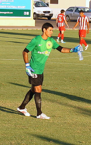 Oscar Ustari