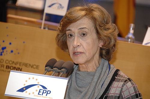 Manuela Manuela Dias Ferreira Leite