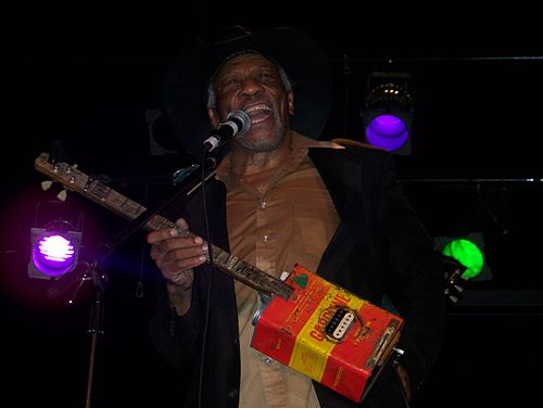 Mac Arnold