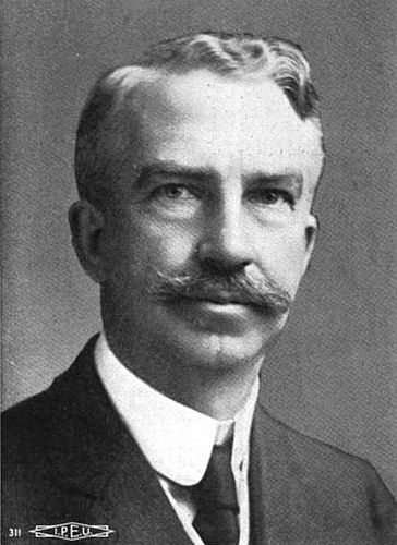 Lewis Humphrey Pounds
