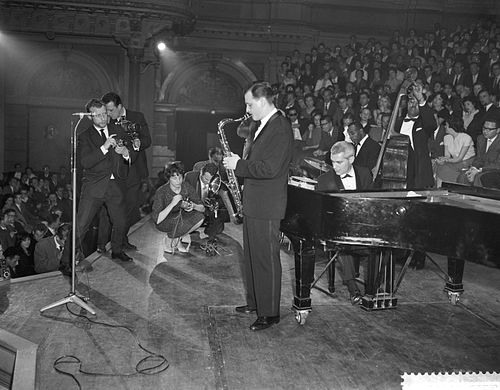Lou Levy