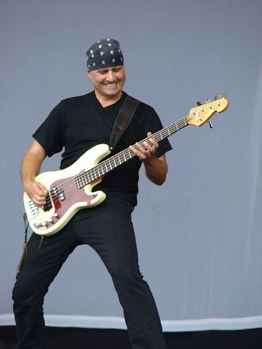 Oliver Holzwarth