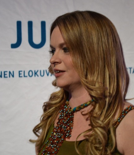Elina Knihtila