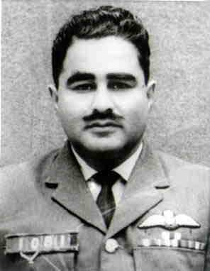 Nazir Latif