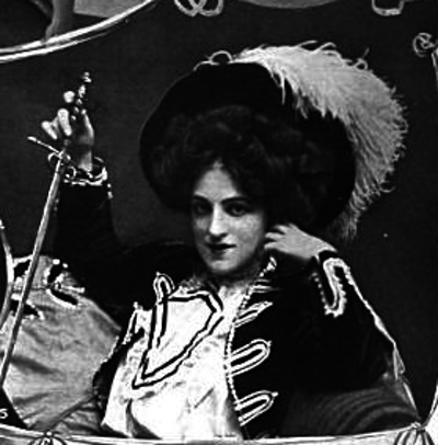 Nell Emerald