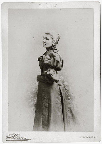 Helen Piotopowaka Clarke