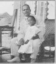 Ernest Lyon