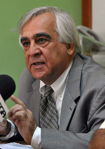 Costas Nicholas Papanicolas