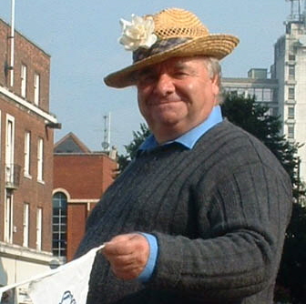 Colin Holt