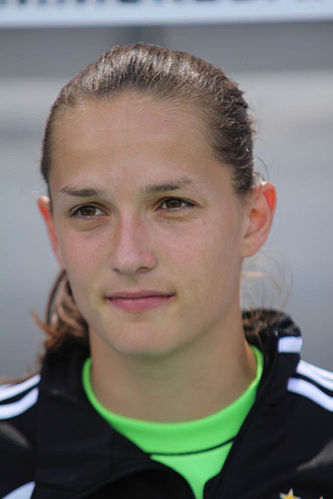 Laura Benkarth