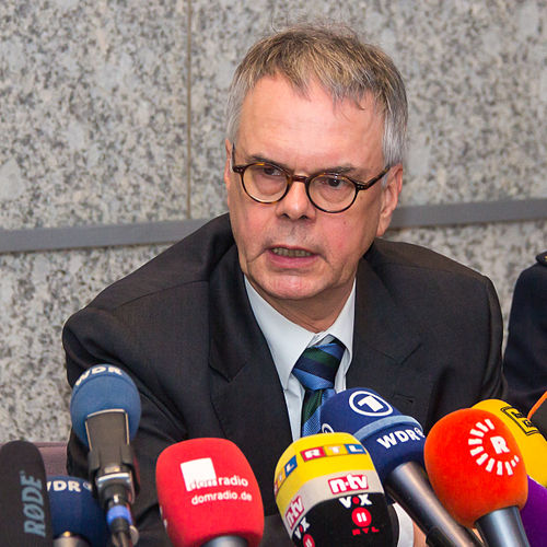 Wolfgang Albers