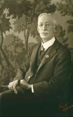 John Castine