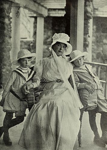 Carol Brooks MacNeil