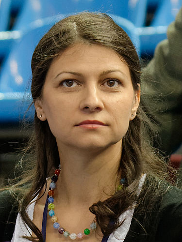 Roxana Scarlat