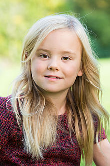 Daughter: Princess Ariane