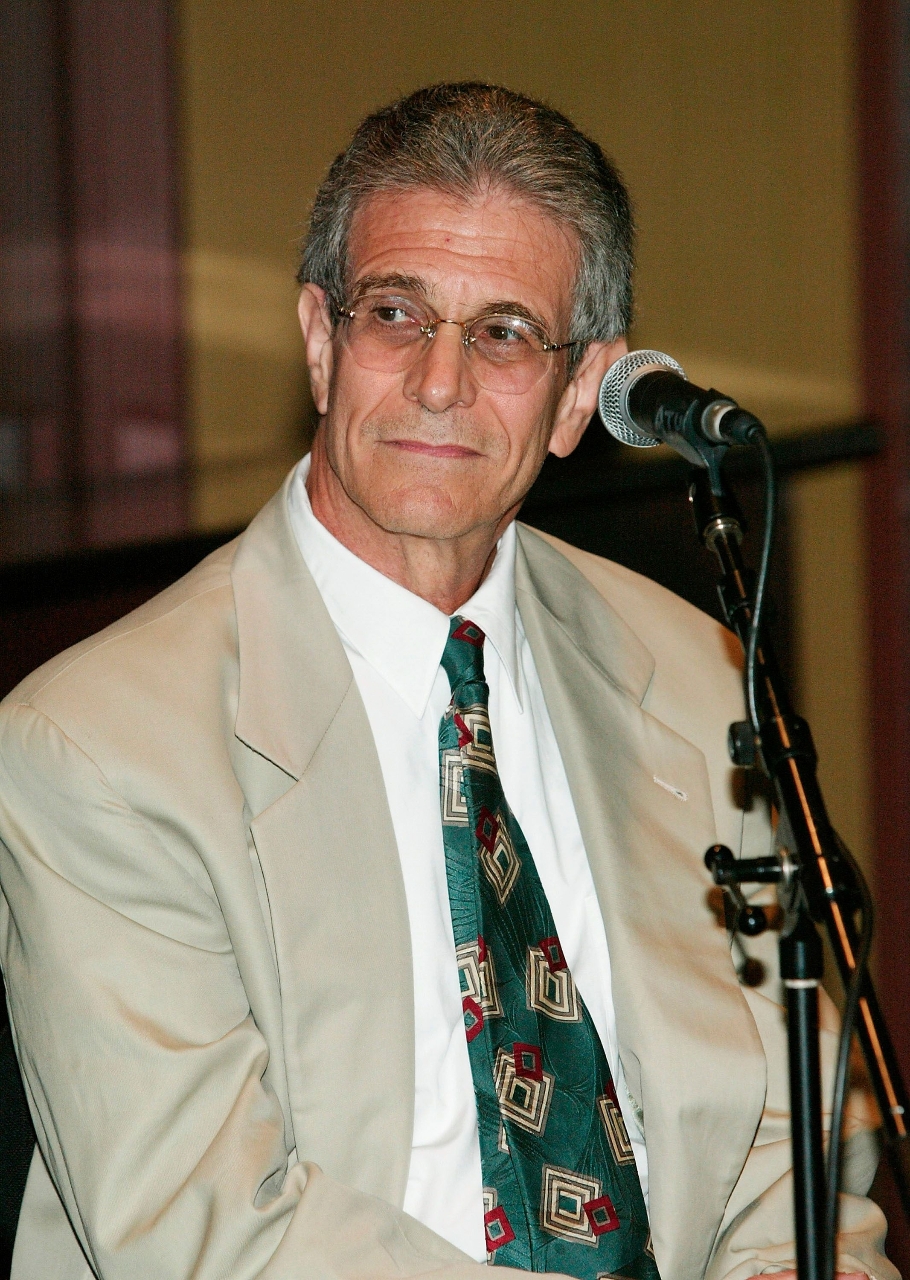 Father: Leslie Donald Epstein 