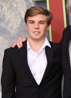 Son: Travis Frost