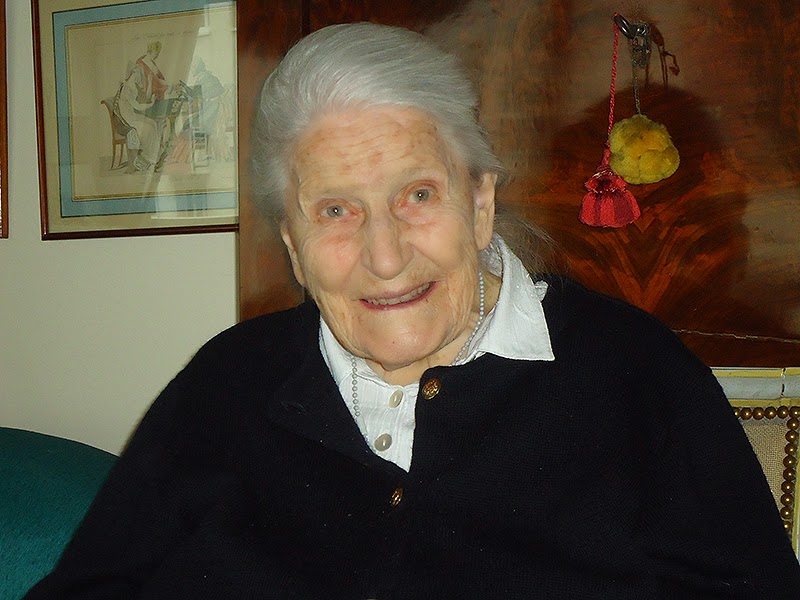 niece: Annie Vallotton
