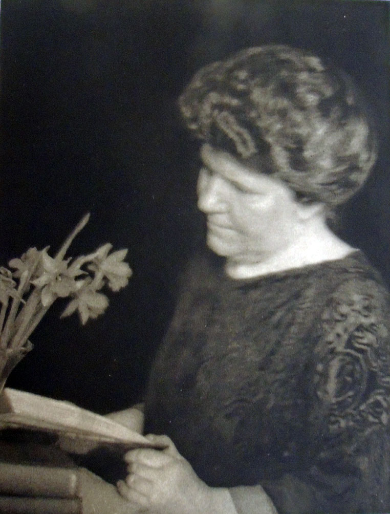 Gallery of Edna Chase