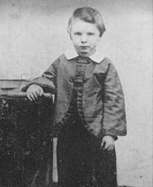 third child: William Wallace Lincoln