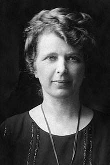 Mother: Edna Fischel Gellhorn