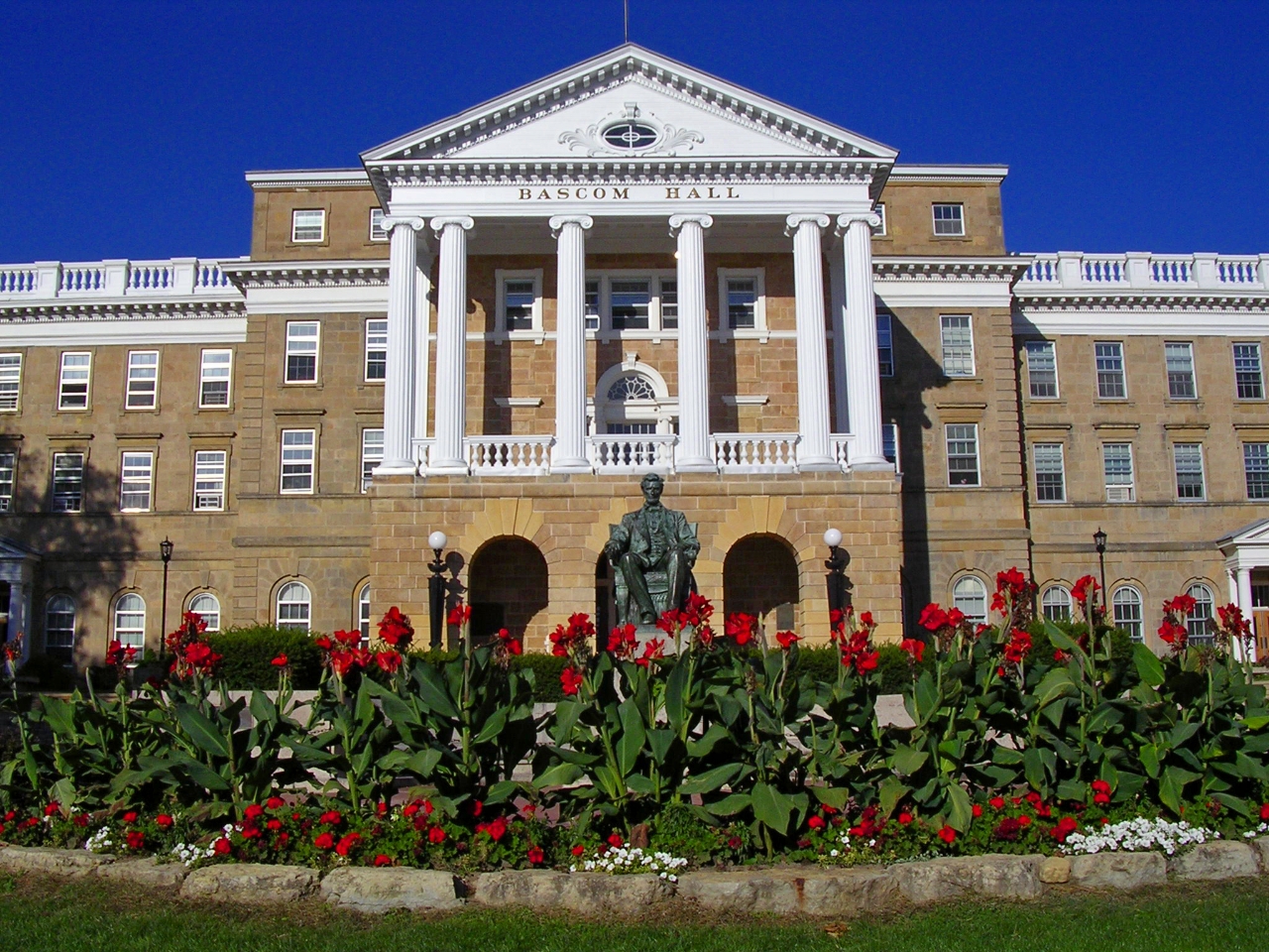 Gallery of Edward Larson
