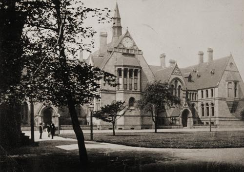 Gallery of George Gissing