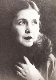 Gallery of Teresa de la Parra