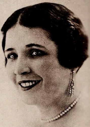 Gallery of Teresa de la Parra