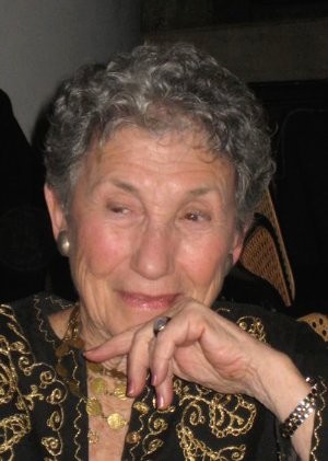 Wife: Marilyn Aronberg Lavin