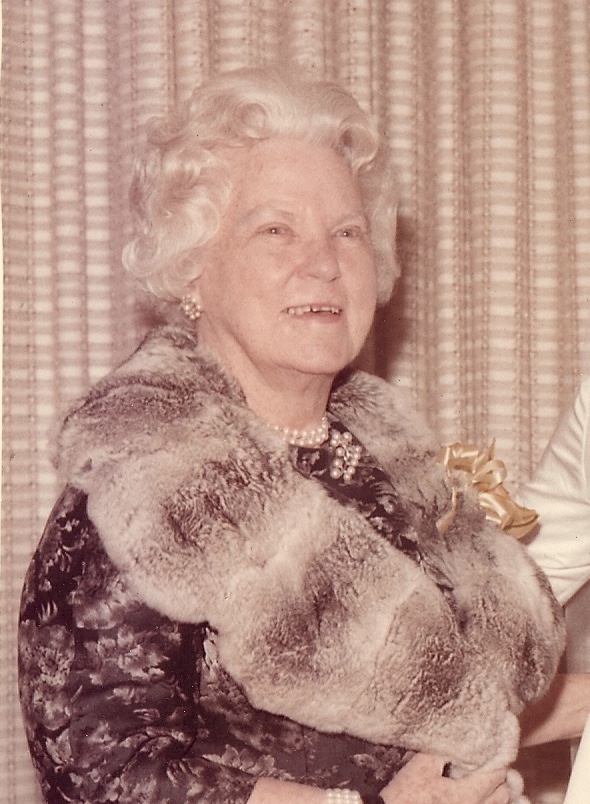 Spouse: Nell Virginia (Goodrich) DeGolyer