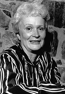 Spouse: Thérèse Renaud