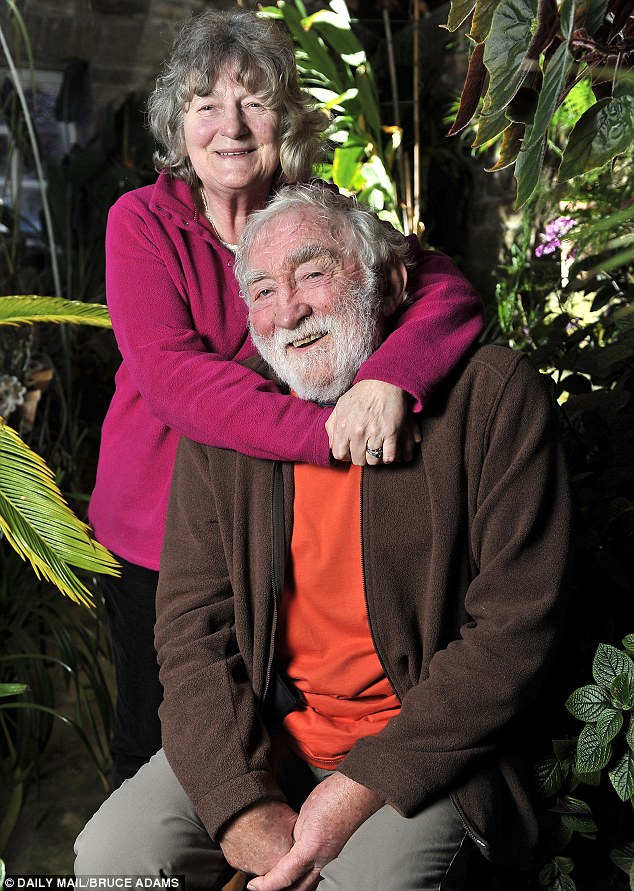 Spouse: Rosemary Froy