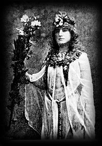 Sister: Moina Mathers 