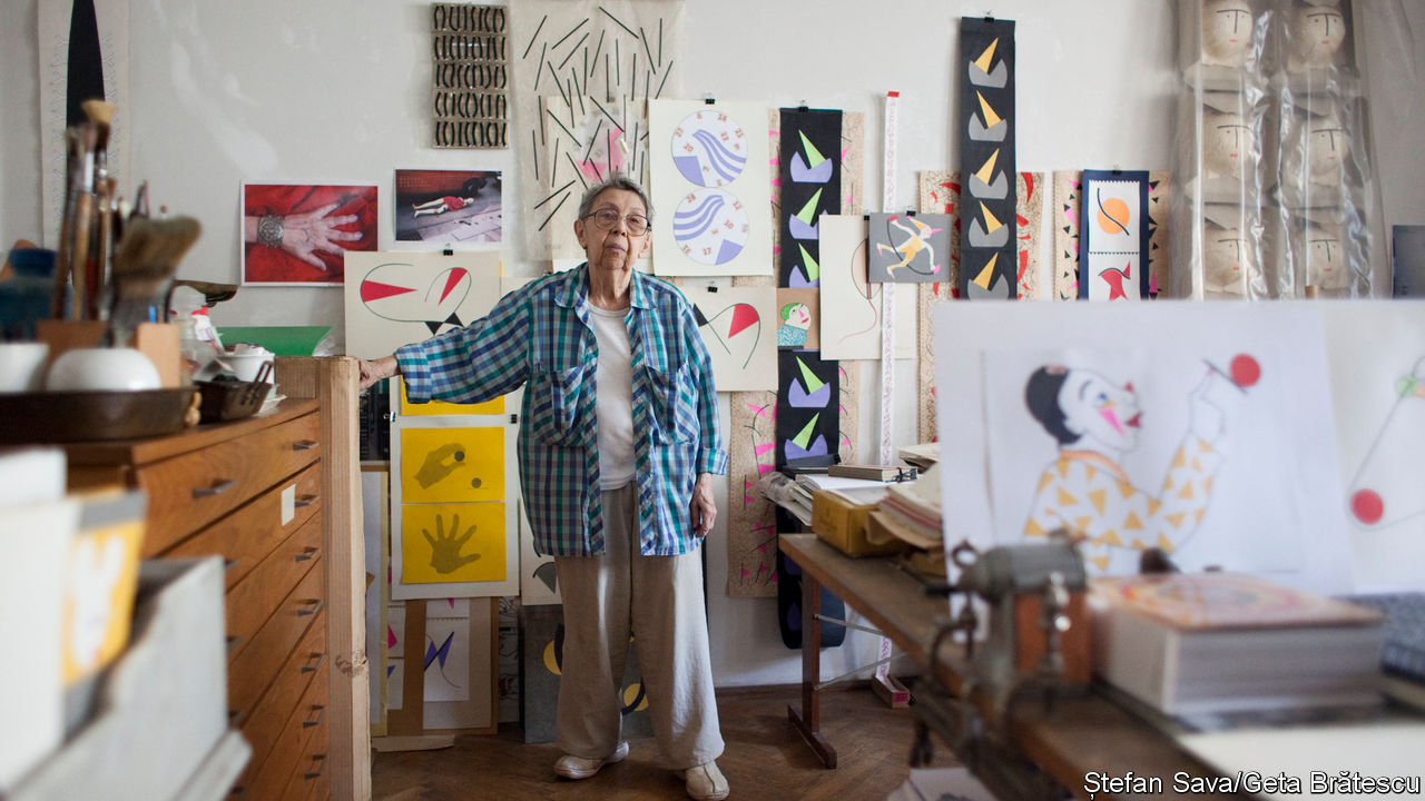 Career period of Geta Bratescu in career
