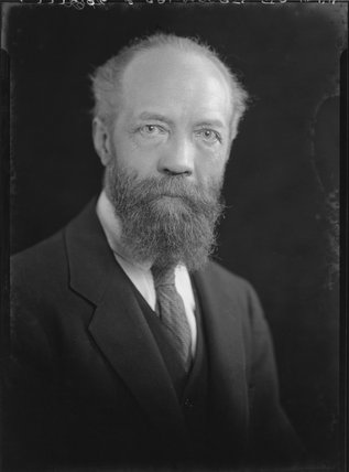 Grandfather: Émile Cammaerts