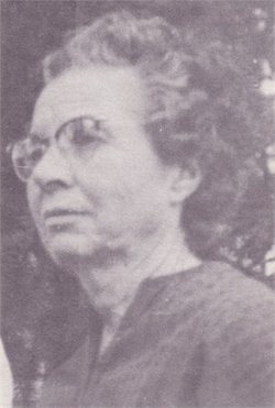 Sister: Levy Magdalene “Maggie” Pafford Lott 