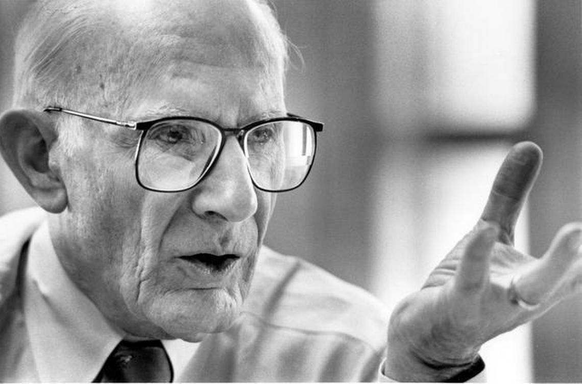 Gallery of Claude Sitton