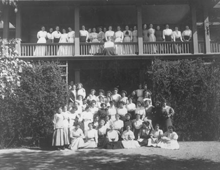 Gallery of Agnes Smedley