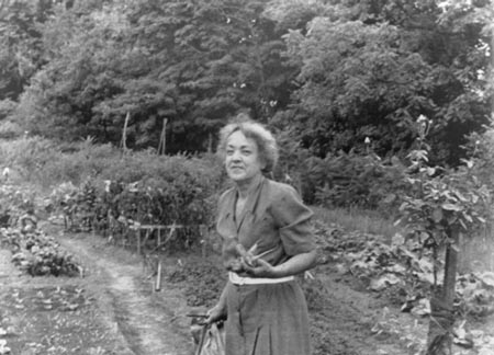 Gallery of Agnes Smedley