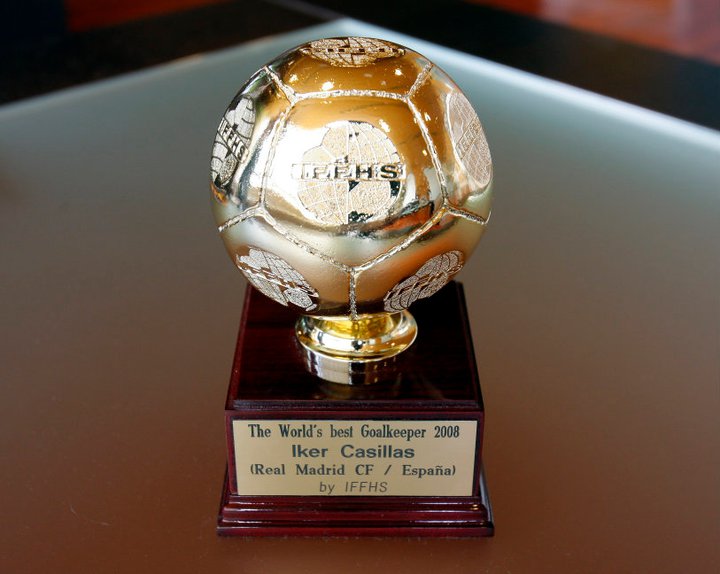 IFFHS World's Best Playmaker Bronze award