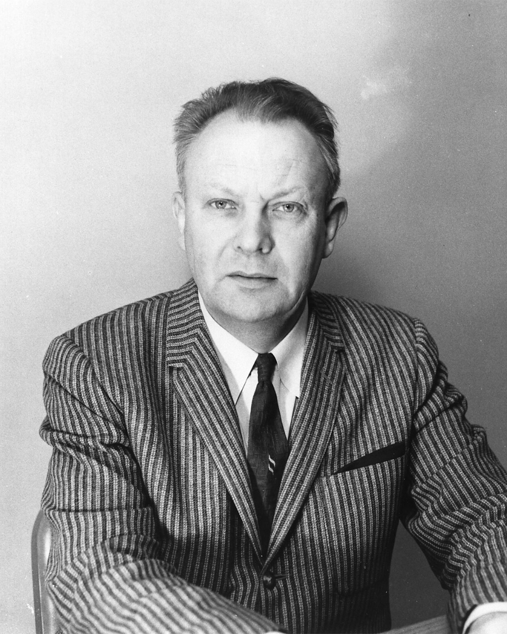 Doctoral advisor: Gerard Kuiper