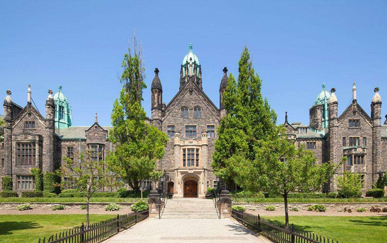 Education period of John Ibbitson in Trinity College