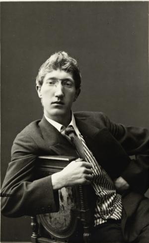 OLAV AUKRUST