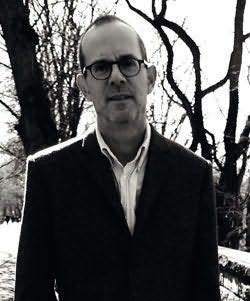 co-author: Peter de Jonge