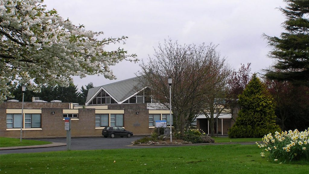 Education period of Richard Harris in Crescent College