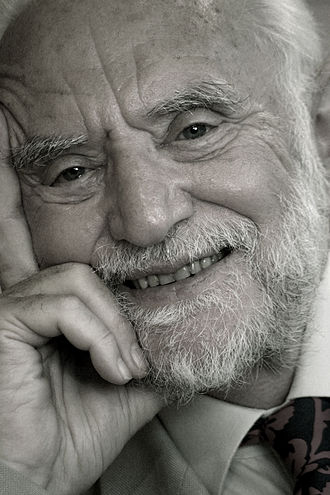 colleague: Stanley Wells
